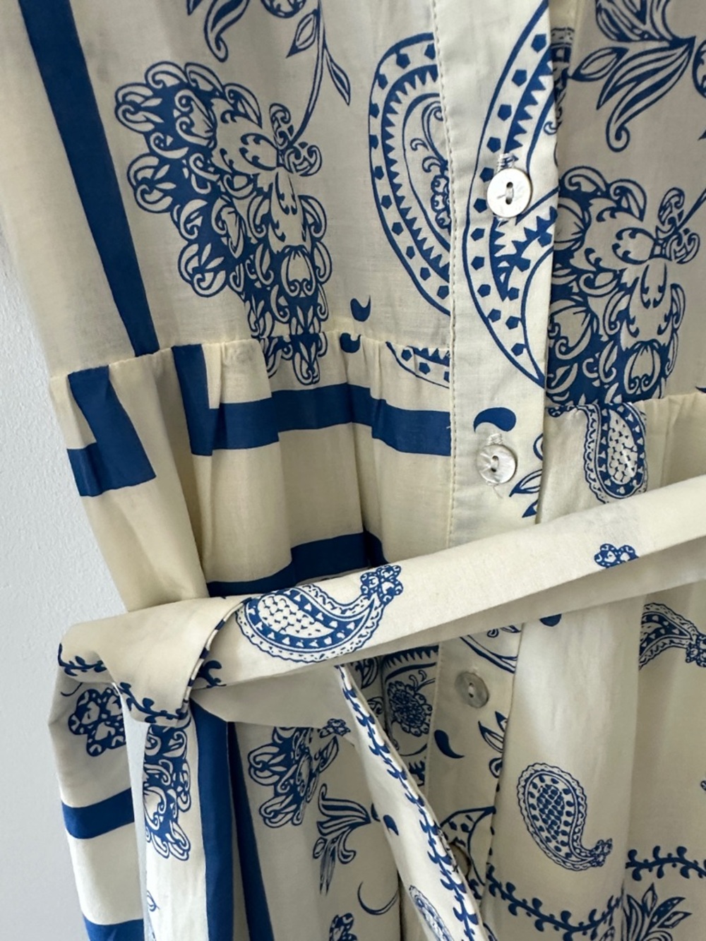 Ellen Tracy Blue and White Paisley Midi Wrap Dress Large - Picture 5 of 9